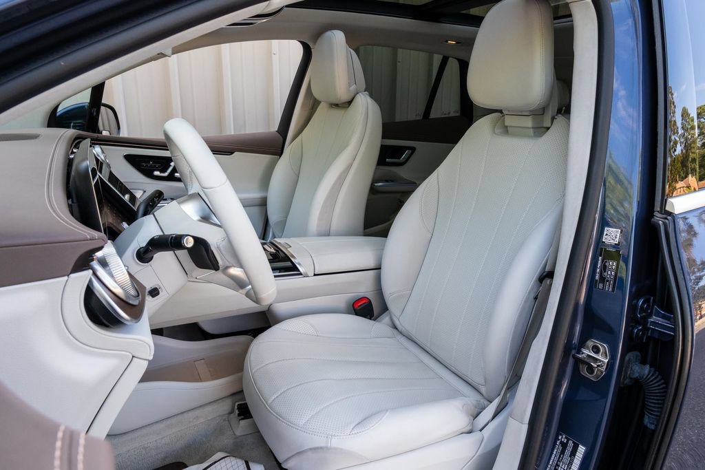 Used 2023 Mercedes-Benz EQE 350+ 4MATIC SUV image 16
