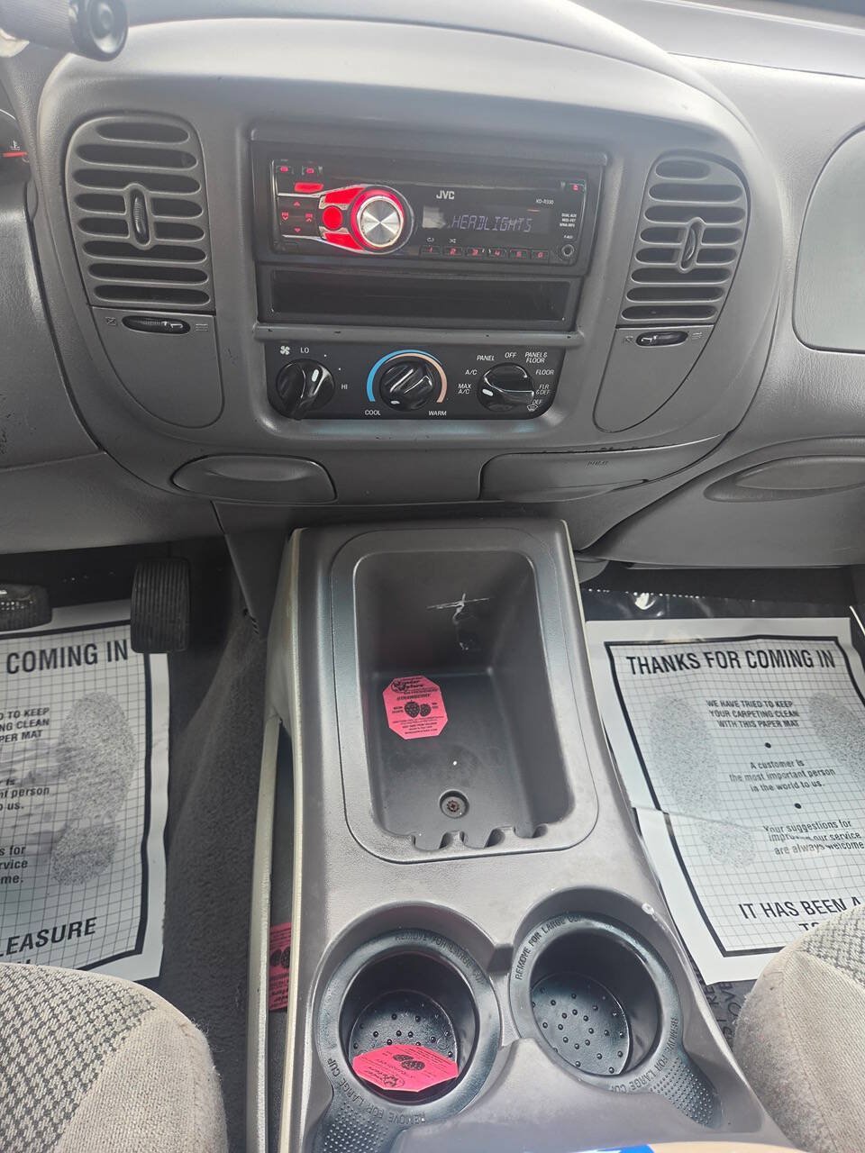 Used 2000 Ford Expedition XLT RWD image 7