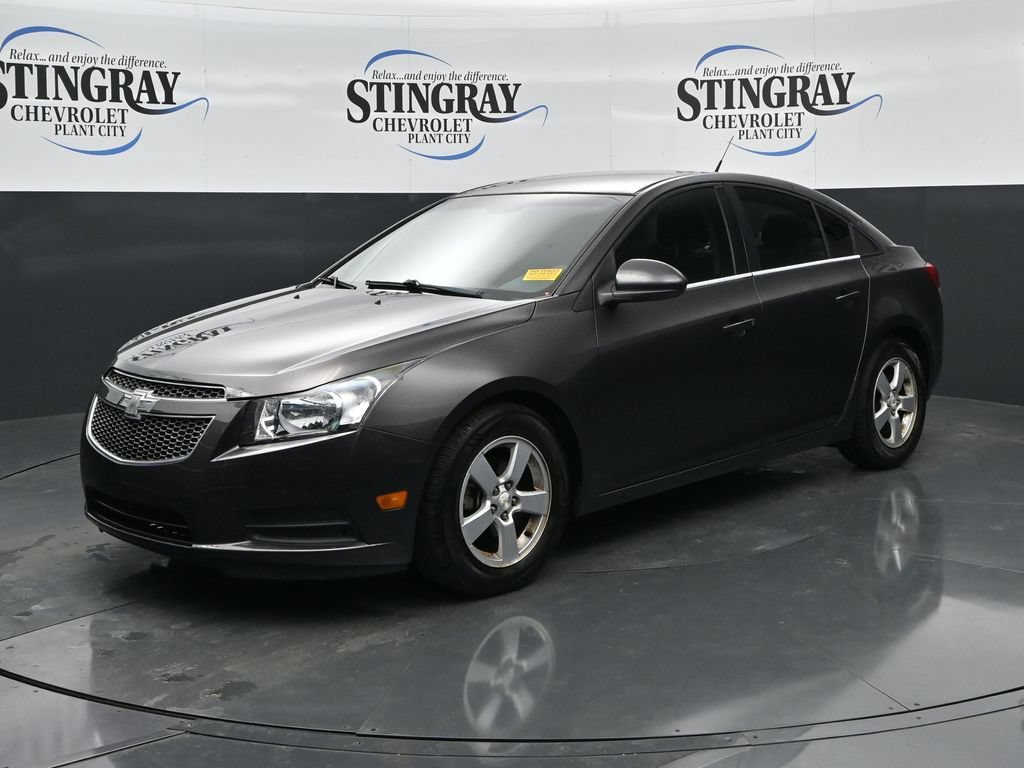Used 2014 Chevrolet Cruze LT FWD image 3