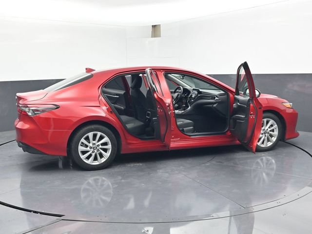 Used 2023 Toyota Camry LE FWD image 46