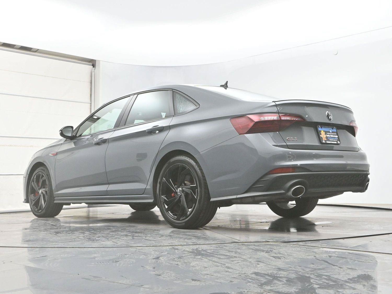 Certified 2024 Volkswagen Jetta GLI Autobahn w/ GLI Black Package FWD image 28