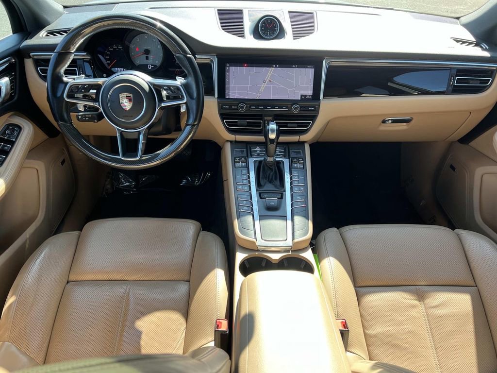 Used 2019 Porsche Macan S AWD/4WD image 3