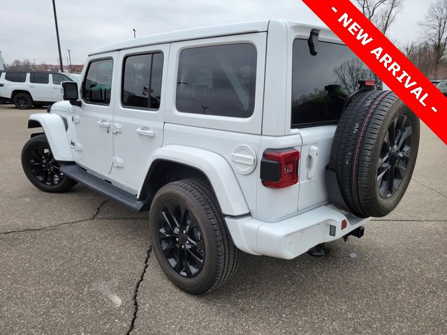 Used 2023 Jeep Wrangler Altitude image 5