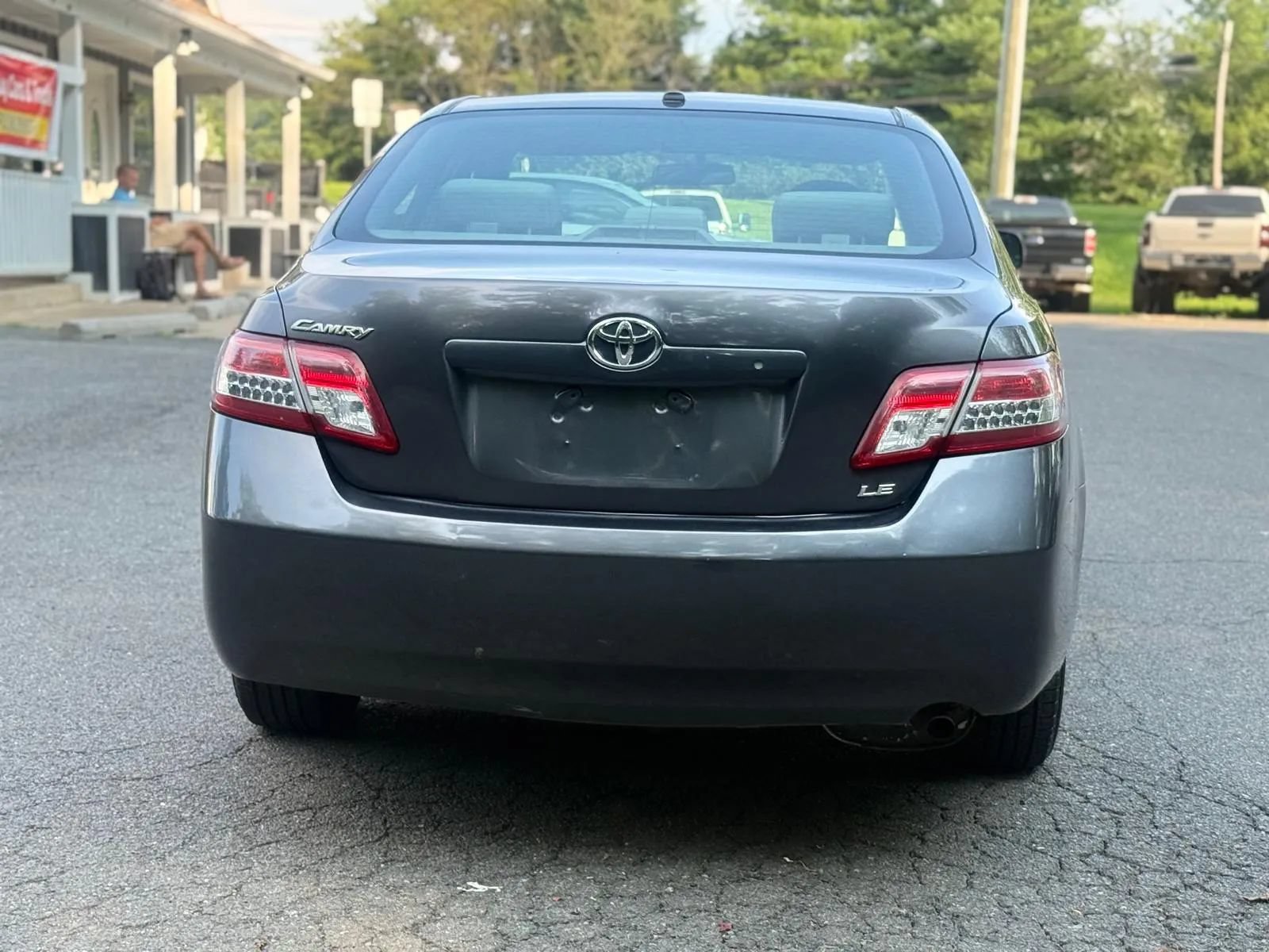 Used 2011 Toyota Camry LE w/ LE Extra-Value Pkg FWD image 8