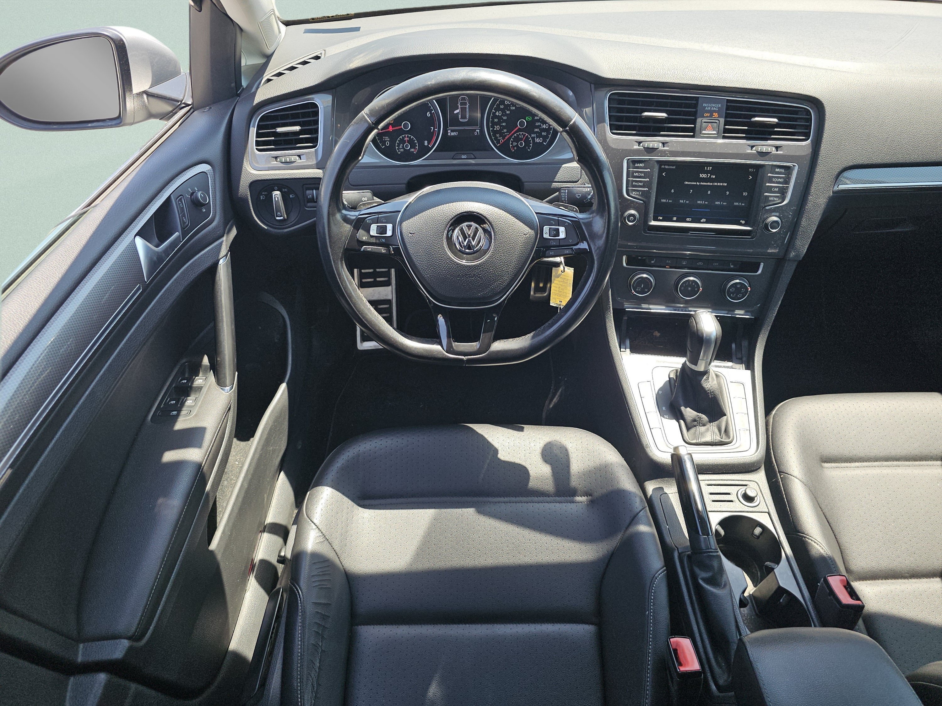 Used 2017 Volkswagen Golf Alltrack S AWD/4WD image 4