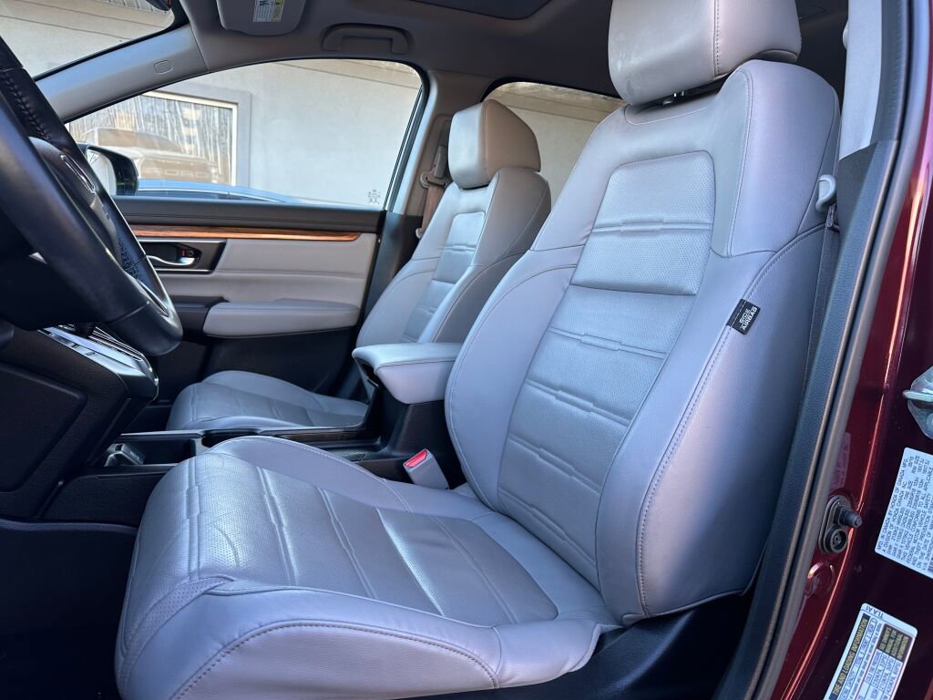 Used 2019 Honda CR-V Touring image 11