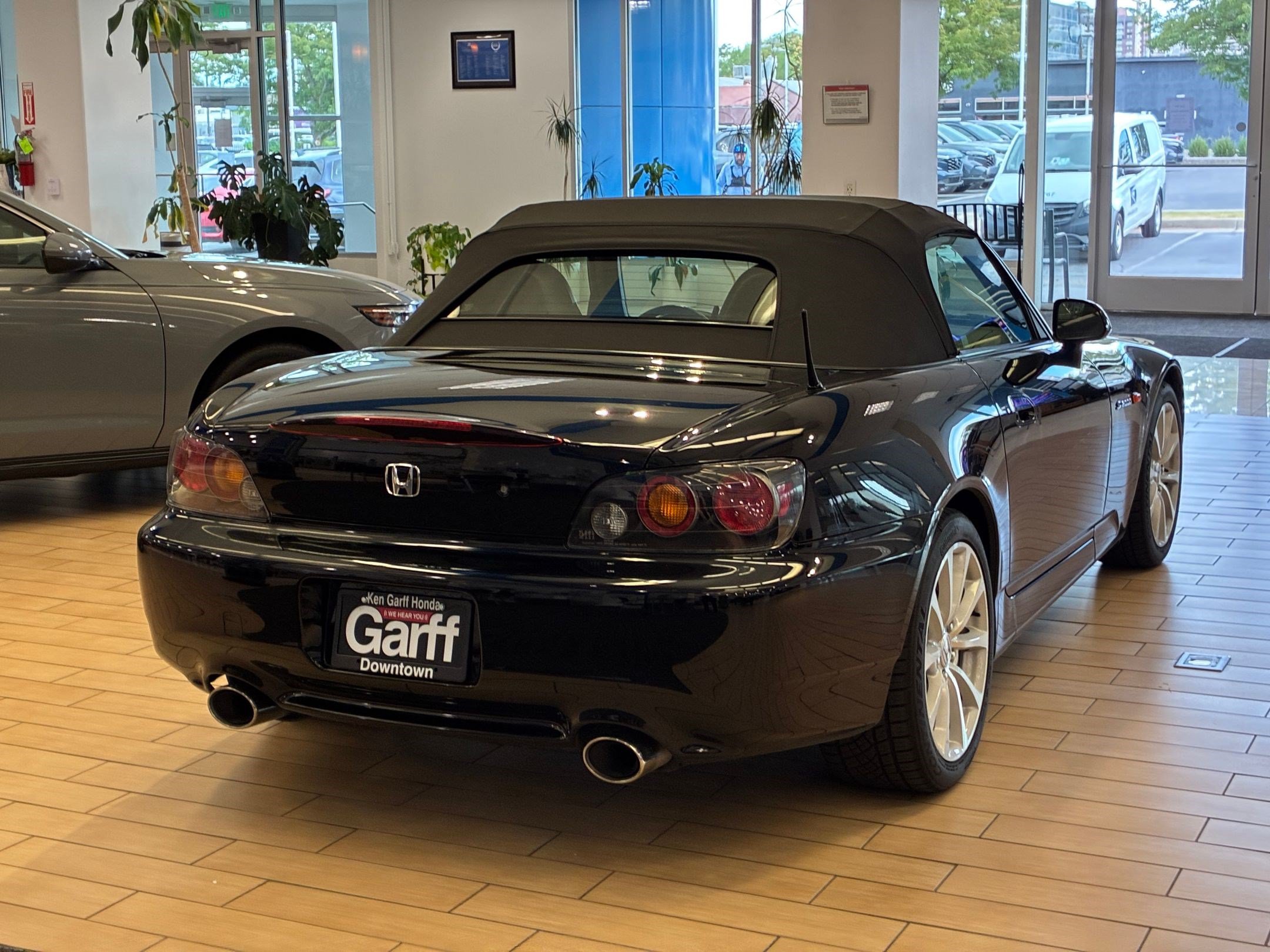 Used 2007 Honda S2000 image 3