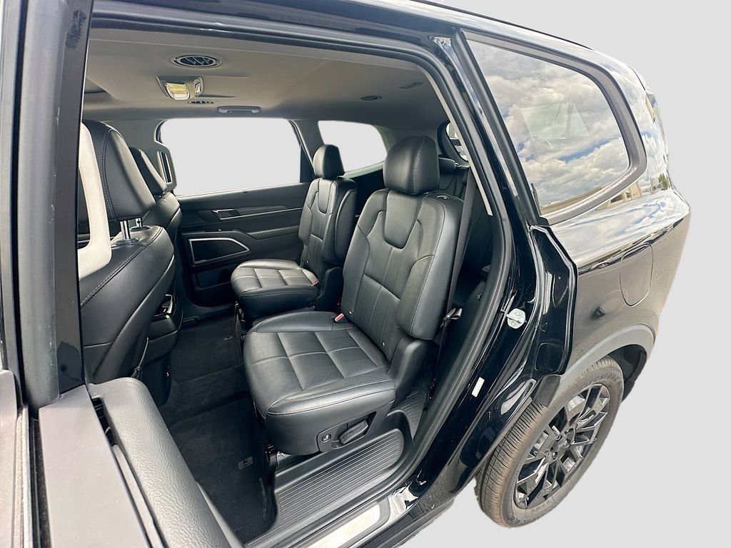 Certified 2021 Kia Telluride EX w/ EX Premium Package image 25