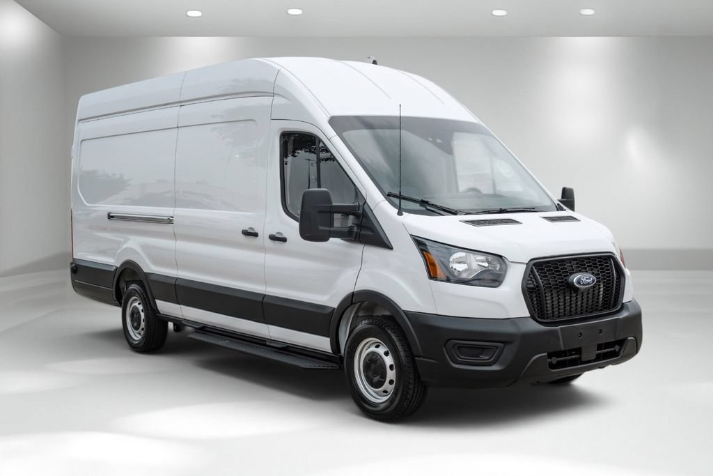Used 2025 Ford Transit 350 148 High Roof Extended RWD image 5