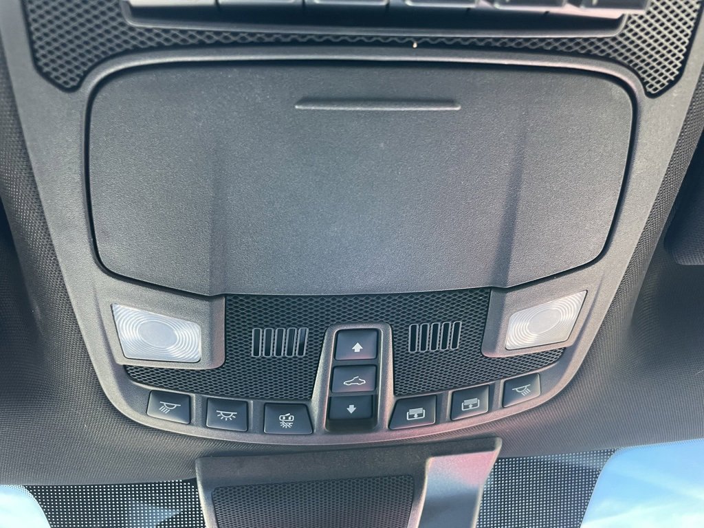 Used 2022 Ford F350 Lariat w/ Lariat Ultimate Package image 21