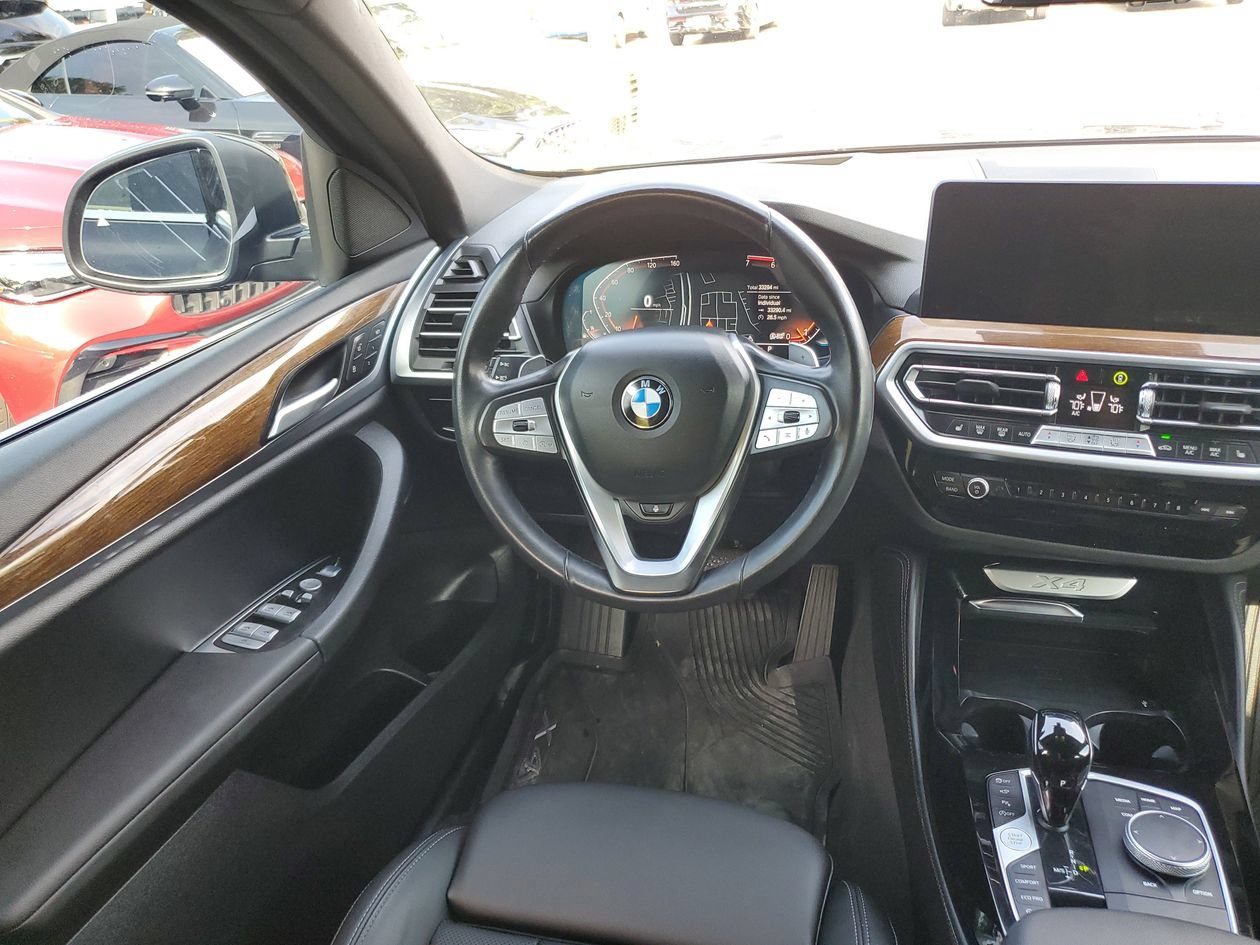 Used 2024 BMW X4 xDrive30i w/ Premium Package AWD/4WD image 12