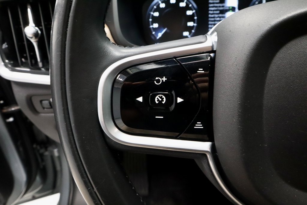 Used 2019 Volvo S90 T6 Inscription w/ Advanced Package image 27