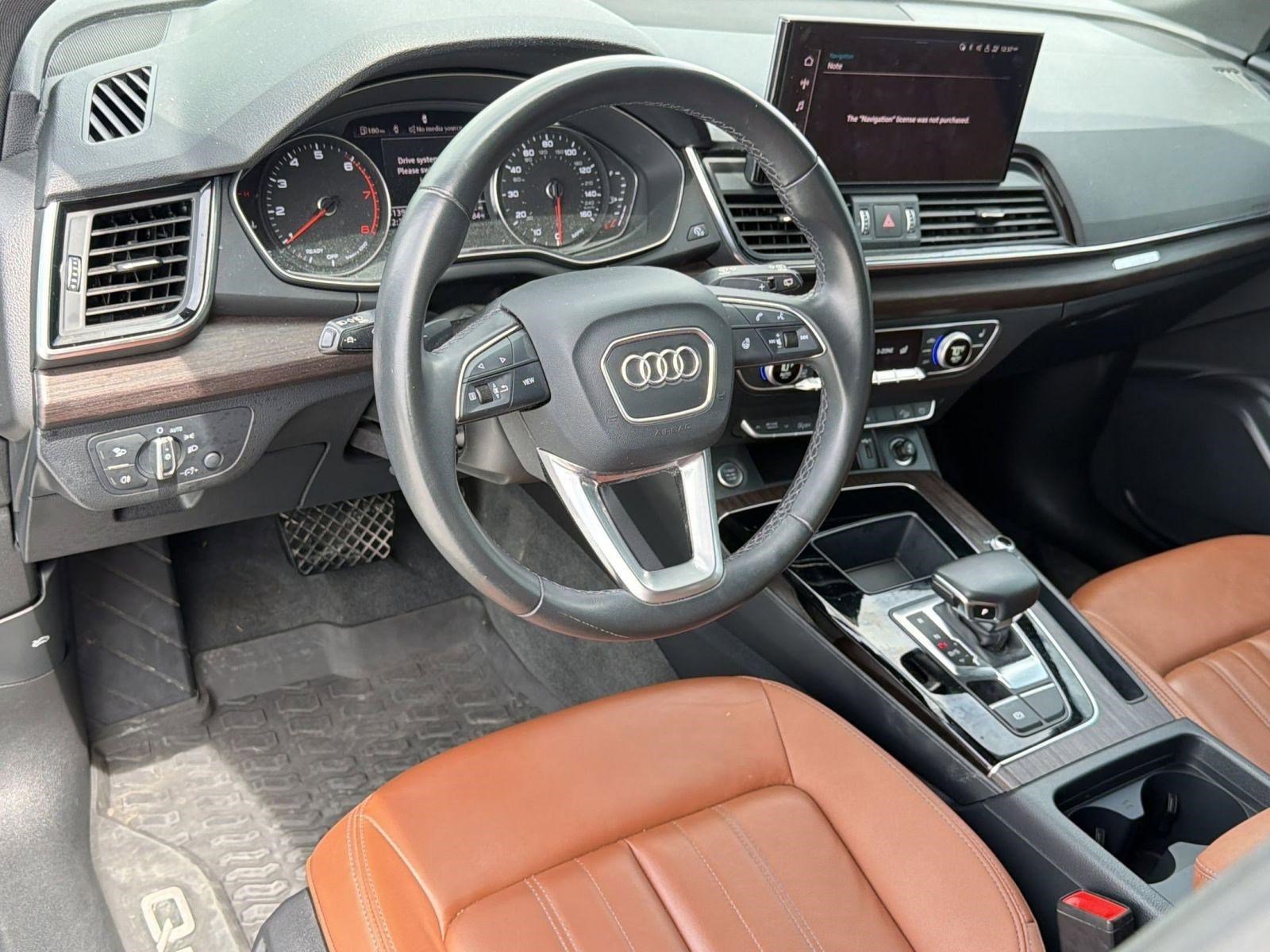 Certified 2023 Audi Q5 2.0T Premium w/ Convenience Package image 4