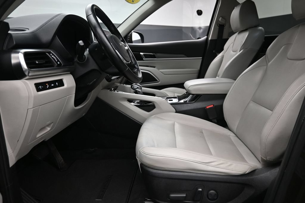 Used 2022 Kia Telluride S AWD/4WD image 16