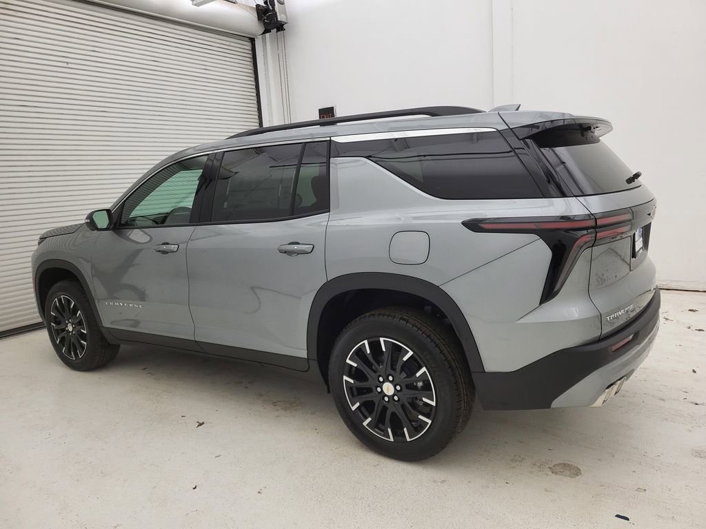 New 2026 Chevrolet Traverse LT w/ Sun and Wheel Package image 19