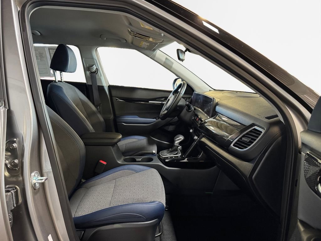 Certified 2024 Kia Seltos S AWD/4WD image 26