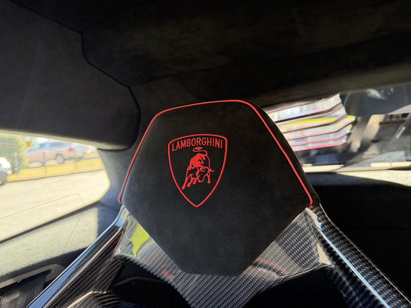 Used 2022 Lamborghini Huracan STO image 14