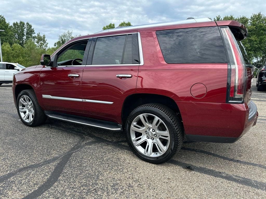 Used 2020 Cadillac Escalade Luxury AWD/4WD image 12