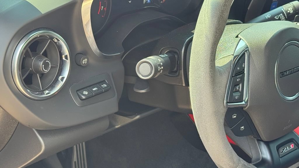 Used 2023 Chevrolet Camaro ZL1 RWD image 17