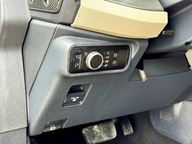 Used 2024 Ford Bronco Wildtrak AWD/4WD image 17