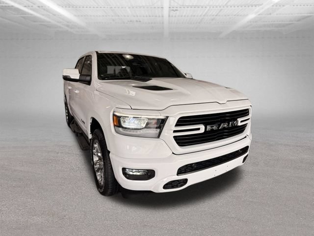 Used 2023 RAM 1500 Laramie AWD/4WD image 3