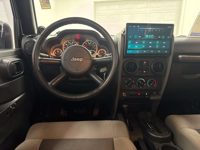 Used 2010 Jeep Wrangler Unlimited Sport AWD/4WD image 17