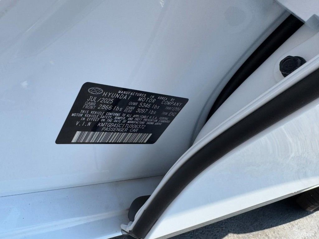 New 2026 Genesis G80 2.5T Advanced image 11