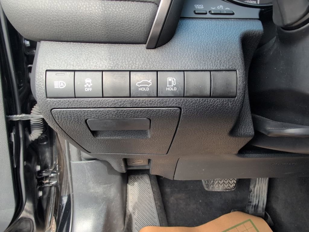 Used 2022 Toyota Camry SE AWD/4WD image 18