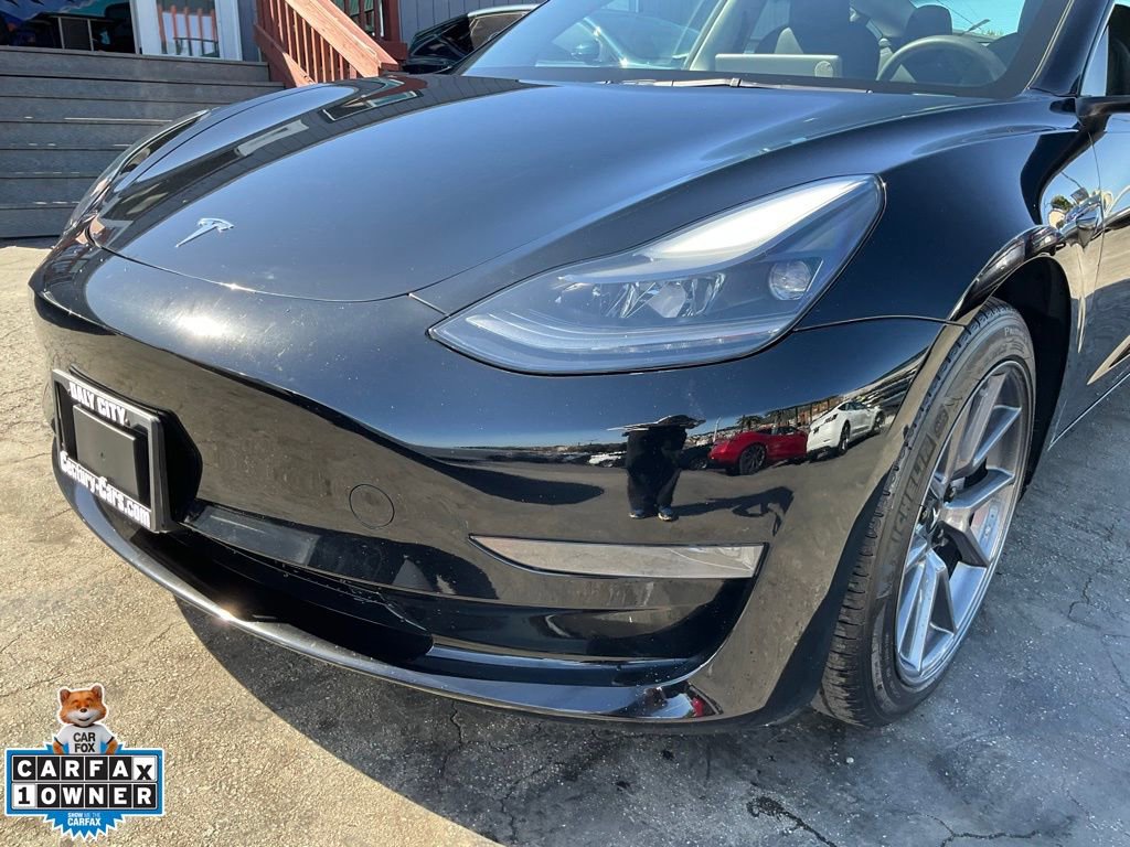 Used 2023 Tesla Model 3 Standard Range image 92