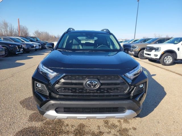 Used 2024 Toyota RAV4 Adventure image 17