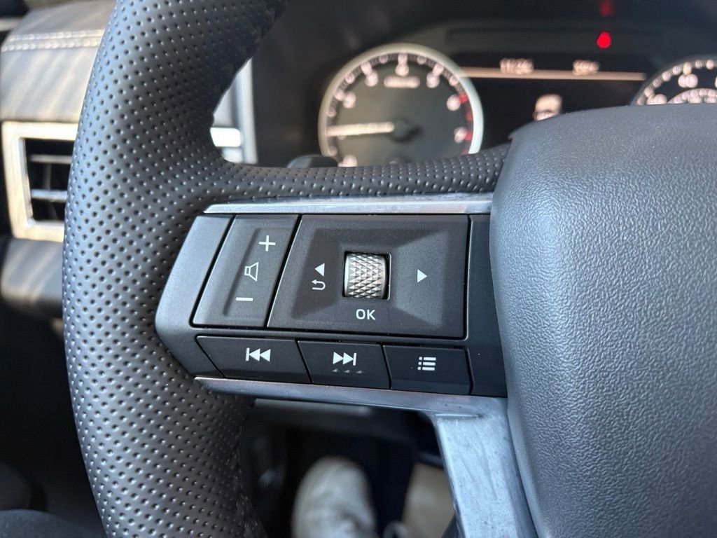 New 2026 Mitsubishi Outlander SE image 15