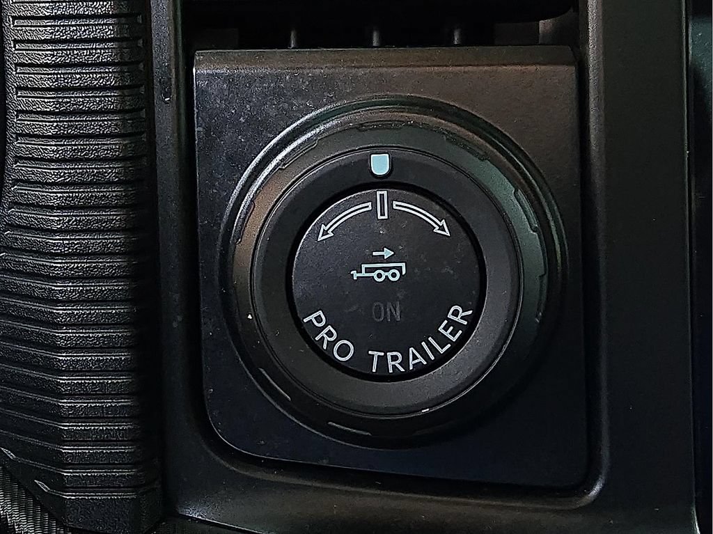 Used 2024 Ford F150 Raptor w/ Equipment Group 803A Raptor R AWD/4WD image 14