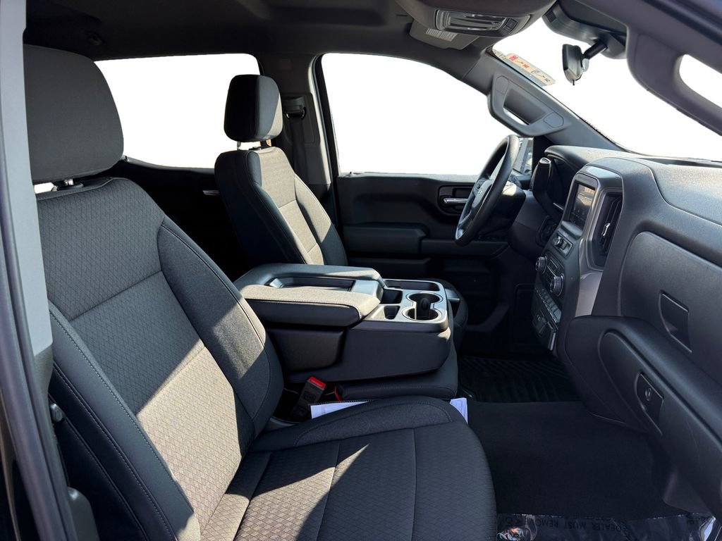 Certified 2024 Chevrolet Silverado 1500 Custom image 17