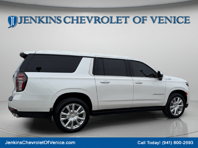 Used 2022 Chevrolet Suburban High Country RWD image 4