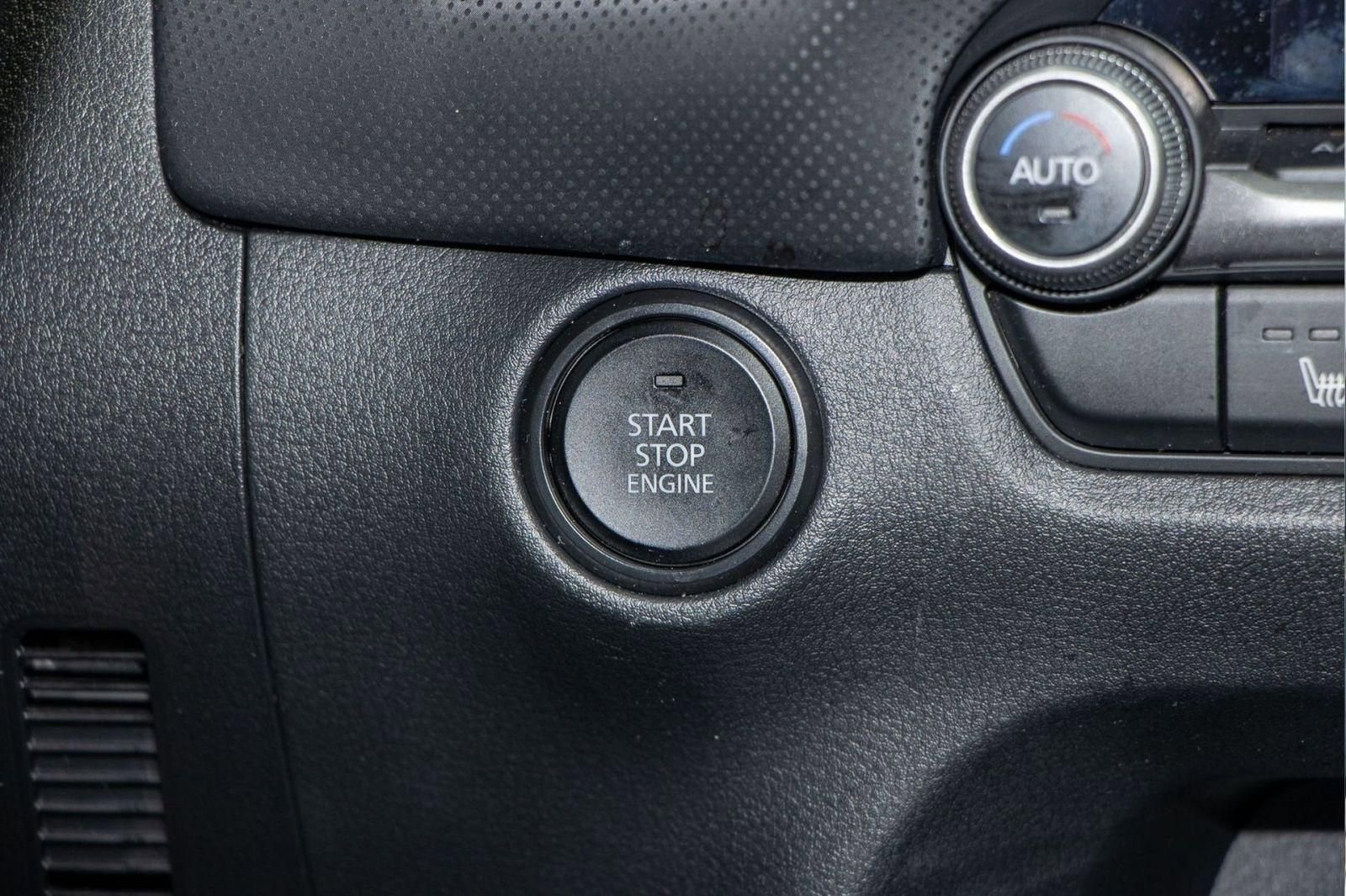 Used 2025 MAZDA CX-50 AWD 2.5 S w/ Cargo Package image 25