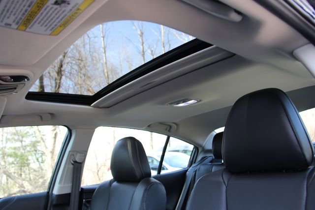 Used 2025 Subaru Legacy Limited image 19