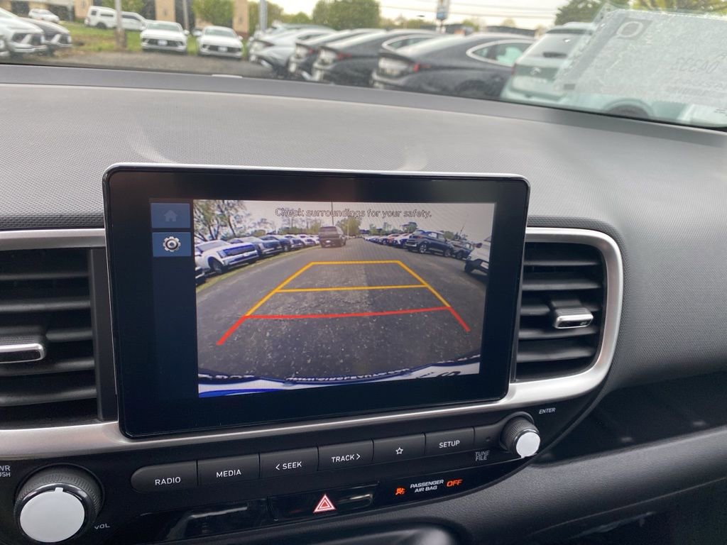 New 2026 Hyundai Venue SEL FWD image 11