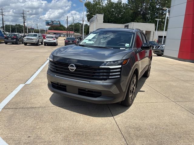 Used 2026 Nissan Kicks SV w/ Charging Package FWD image 3