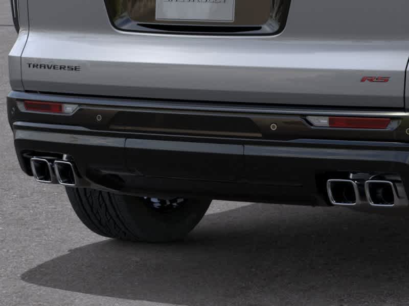 New 2026 Chevrolet Traverse RS w/ LPO, Floor Liner Package FWD image 14
