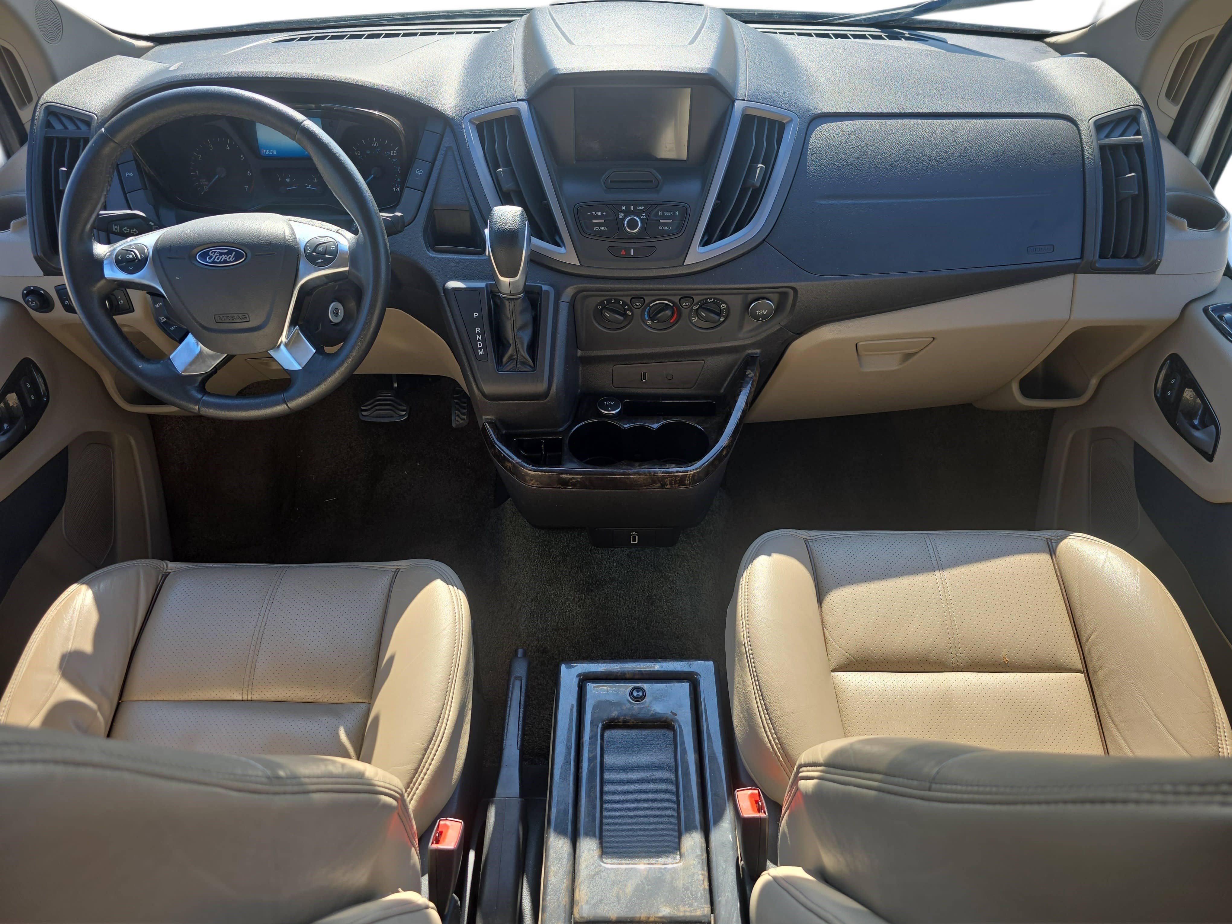 Used 2016 Ford Transit 150 XLT image 9