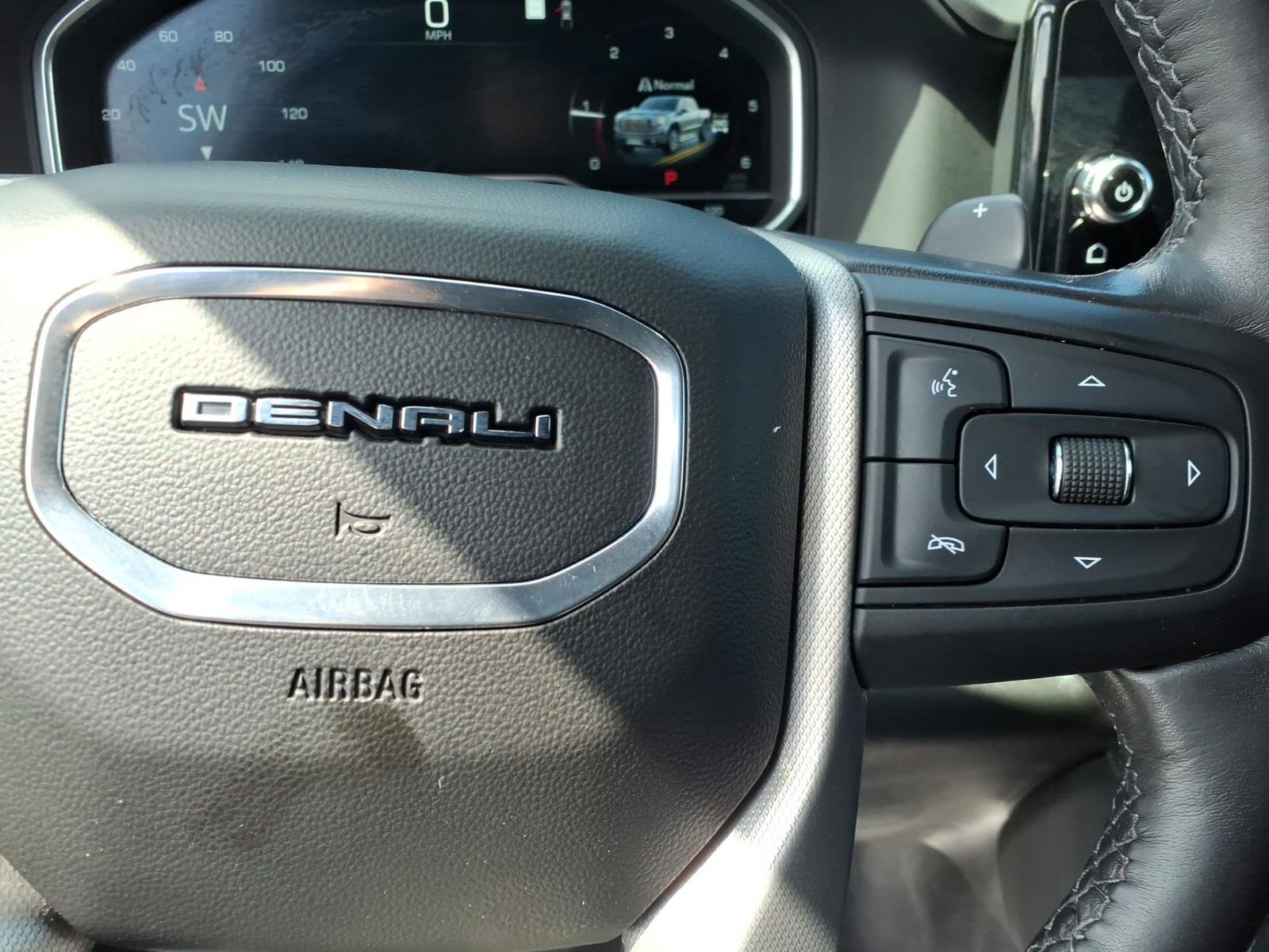 Used 2023 GMC Sierra 1500 Denali AWD/4WD image 26