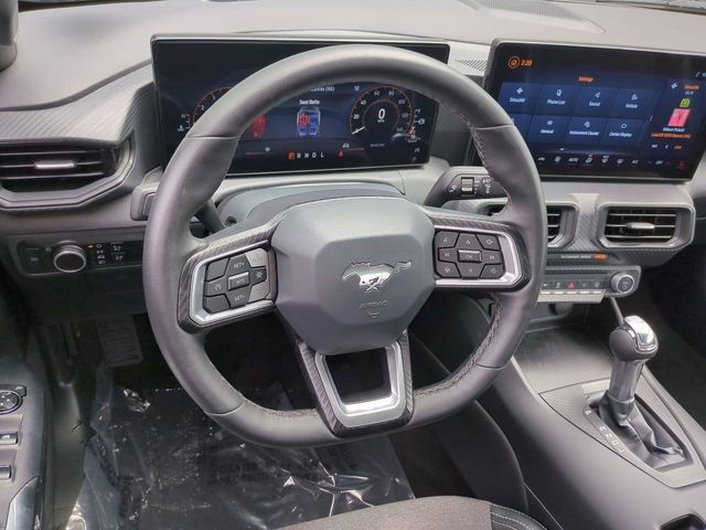 Used 2025 Ford Mustang Convertible image 14