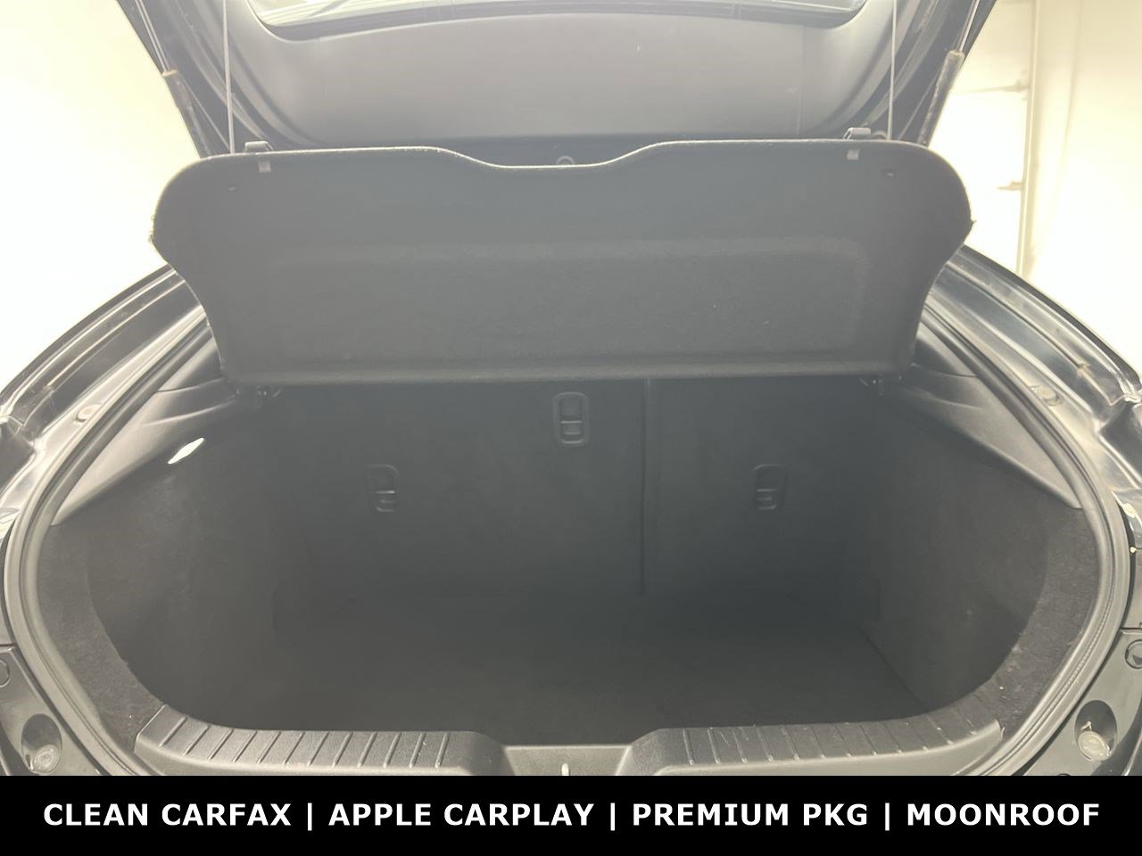 Used 2020 MAZDA MAZDA3 AWD Hatchback w/ Premium Pkg image 26