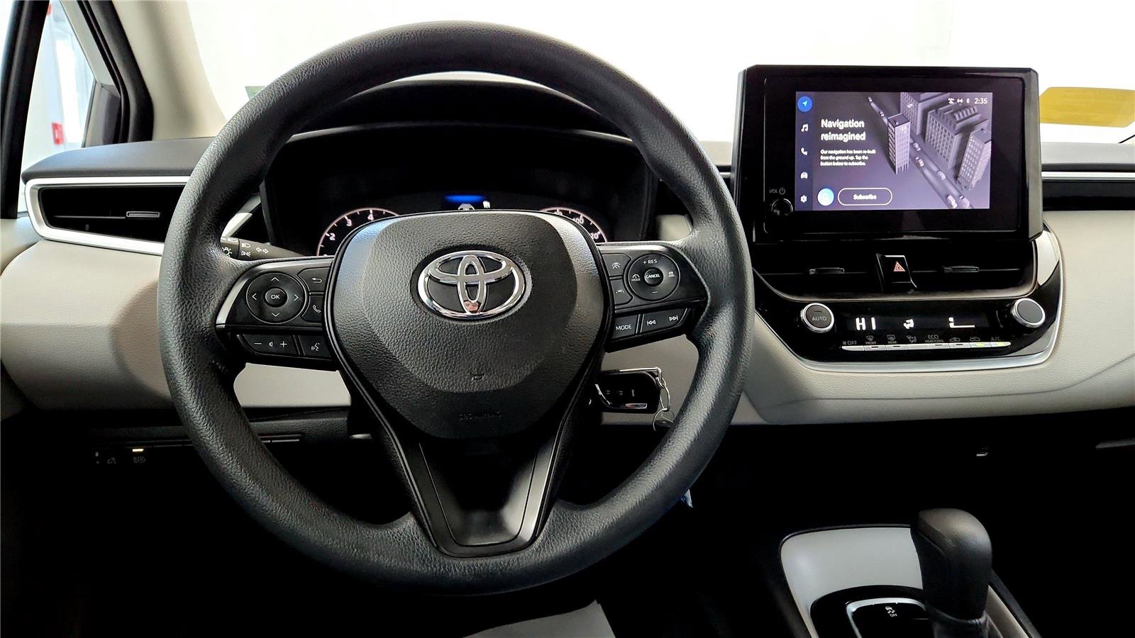 Certified 2023 Toyota Corolla LE image 42