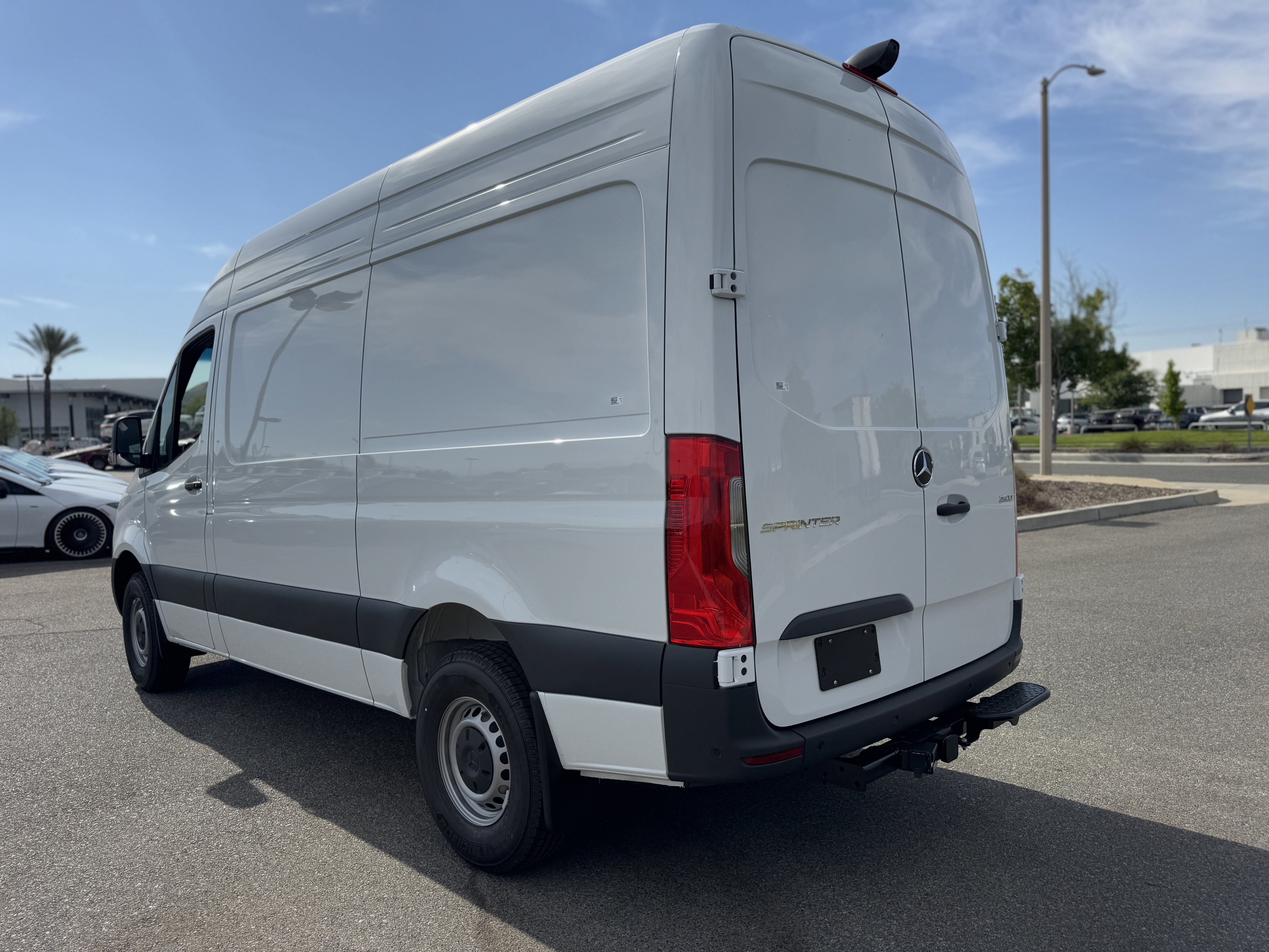 New 2025 Mercedes-Benz Sprinter 2500 image 10