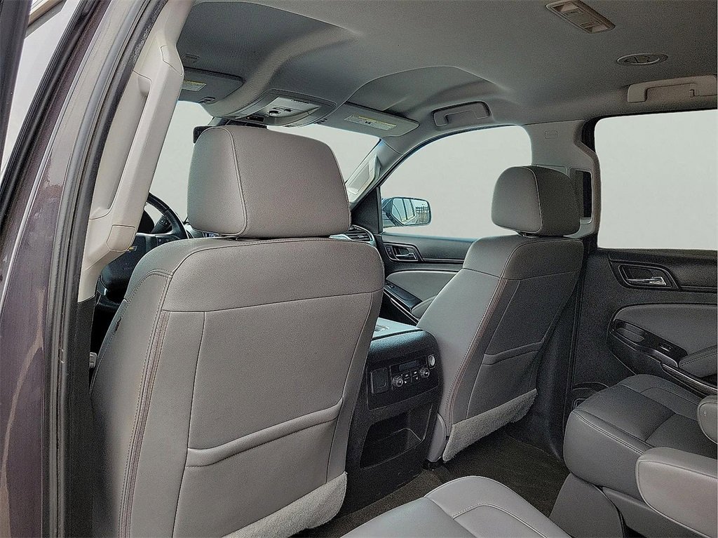 Used 2016 Chevrolet Tahoe LT w/ Luxury Package image 12