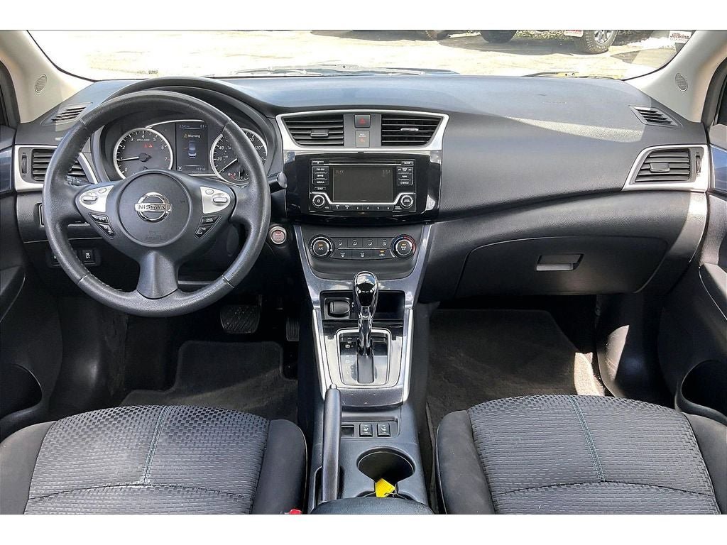 Used 2016 Nissan Sentra SR FWD image 17