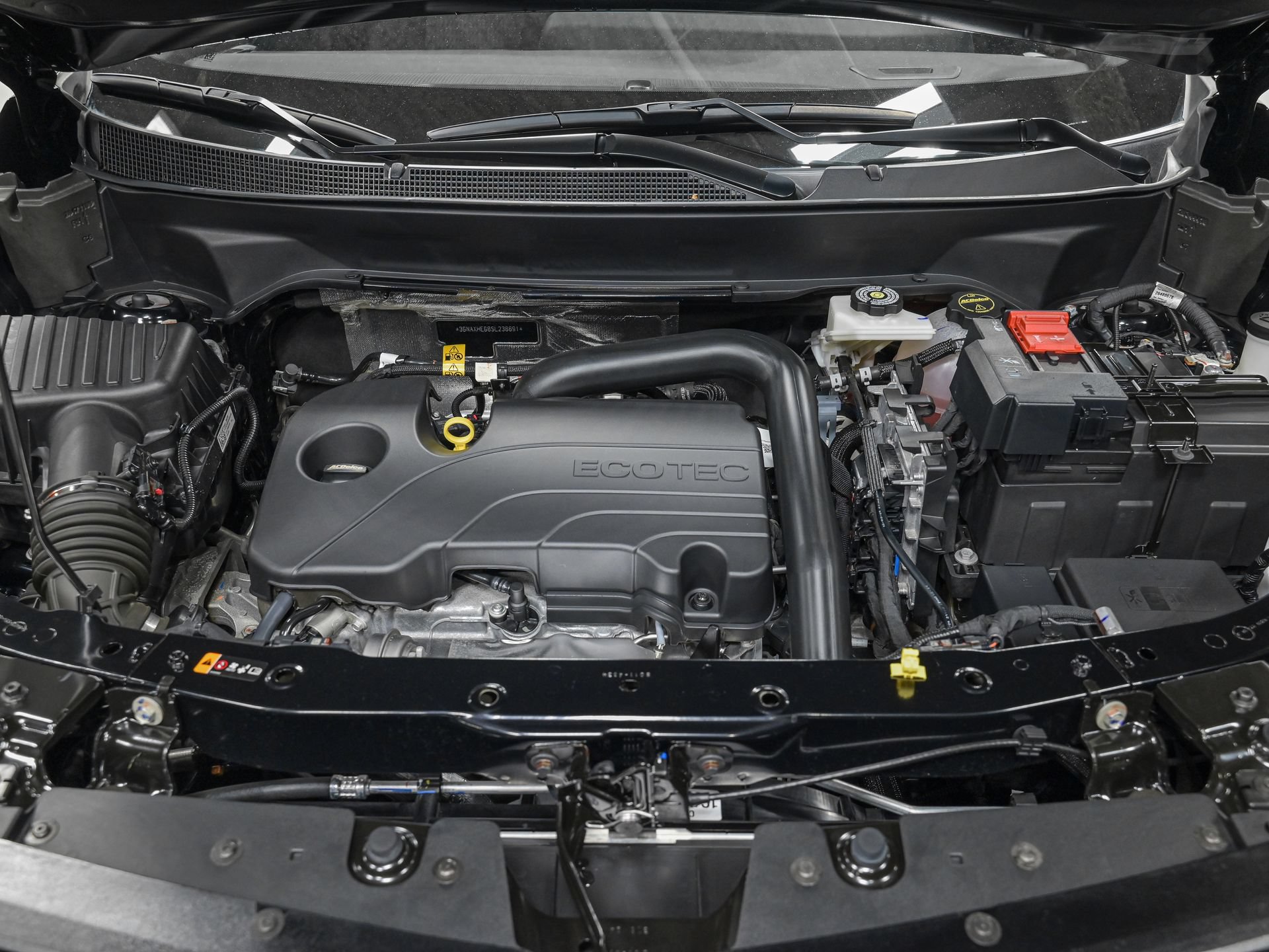 Used 2025 Chevrolet Equinox LT FWD image 11