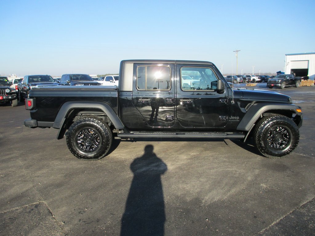 Used 2020 Jeep Gladiator Sport w/ Quick Order Package 24S image 4