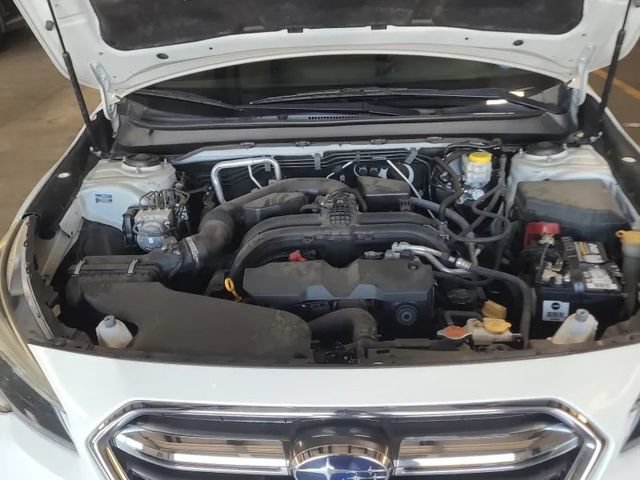 Used 2019 Subaru Outback 2.5i Premium w/ Popular Package #2 AWD/4WD image 8